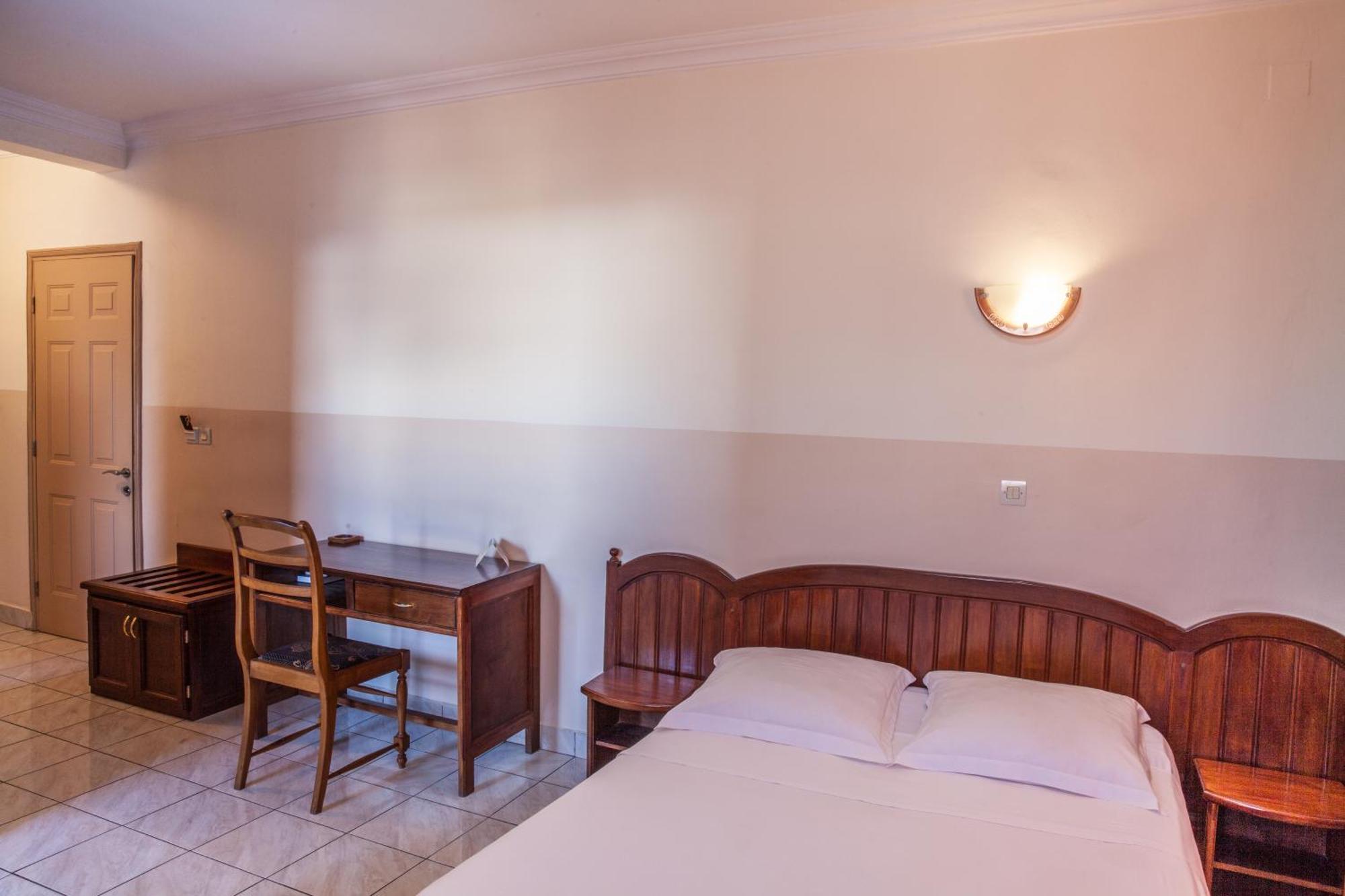 Anjary Hotel Antananarivo Room photo